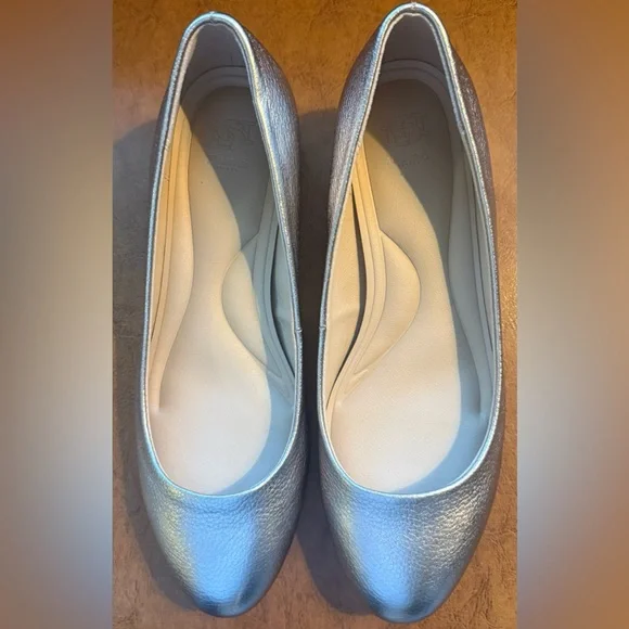 Dune London Bracket Gold Leather Block Heel Pumps 39 US 8.5 Wide - Picture 5 of 12